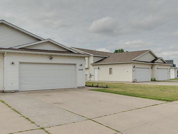 3rd image of 3260 35th Ave S