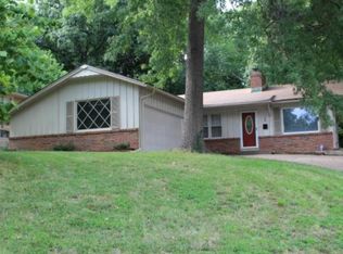 100 NW 40th St, Kansas City, MO 64116