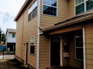 940 9th Ave #4, Longview, WA 98632