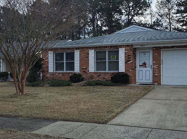 11 Garland Dr