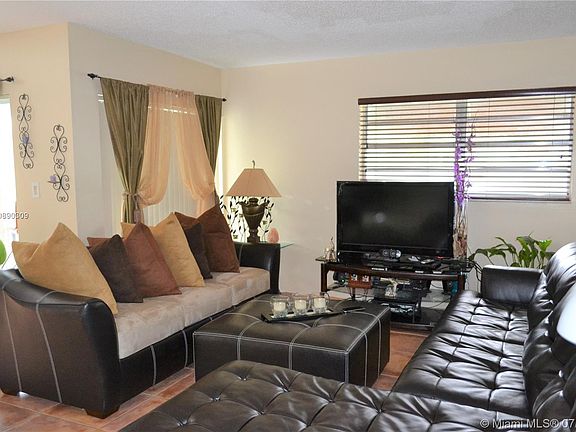 4th image of 11071 NW 7th St APT 203-15