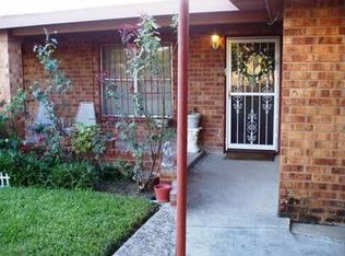 3404 N Buena Vista Ave, Laredo, TX 78043