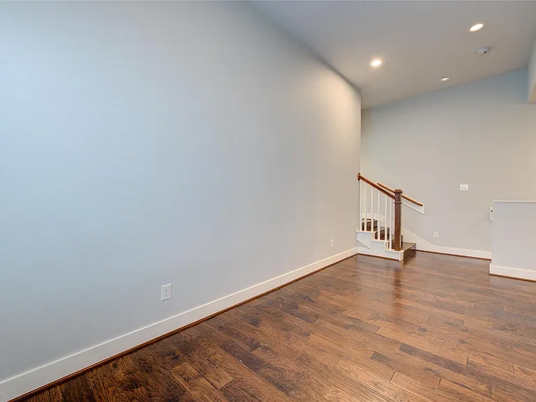 847 Rachel St #G — Photo 25