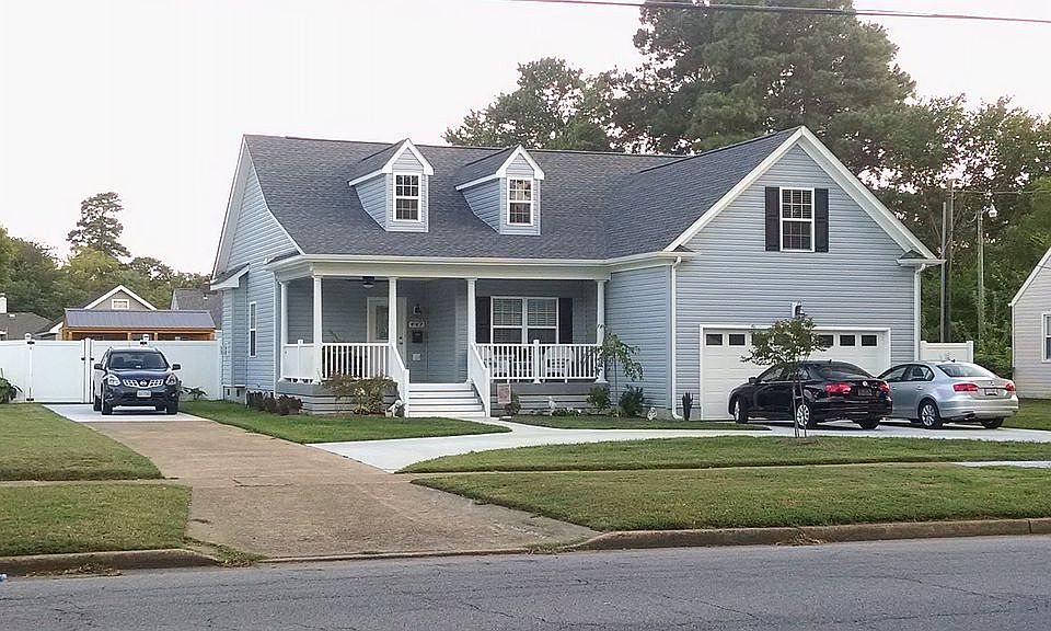 1st image of 447 E Bayview Blvd