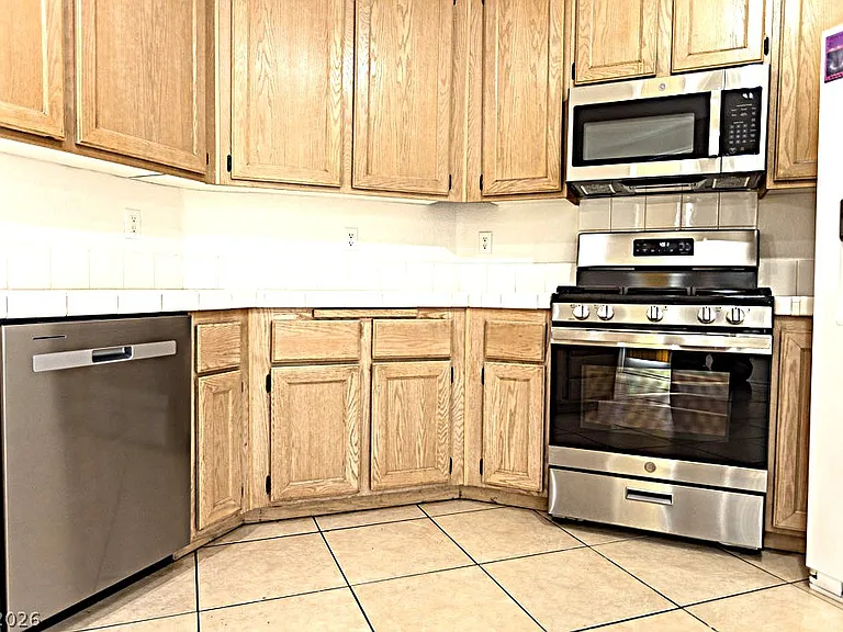 1721 Mill Canyon Dr — Photo 18