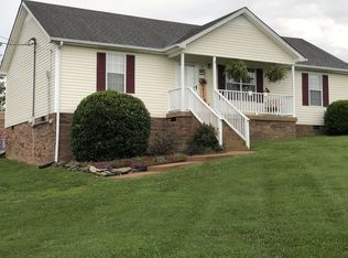 431 Maplewood Dr, Cornersville, TN 37047