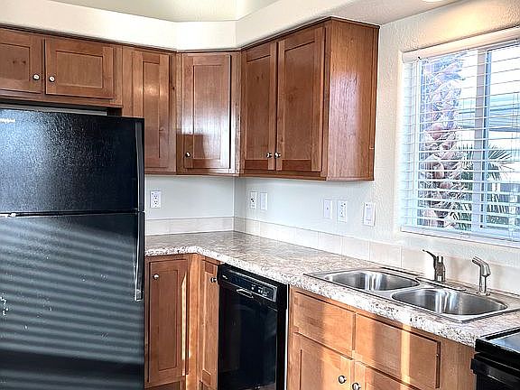 5th image of 342 S 40th St Lot 71