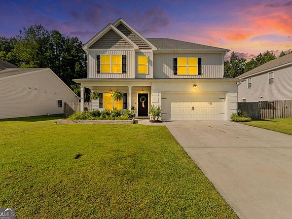 2nd image of 107 Green Paddock Cir