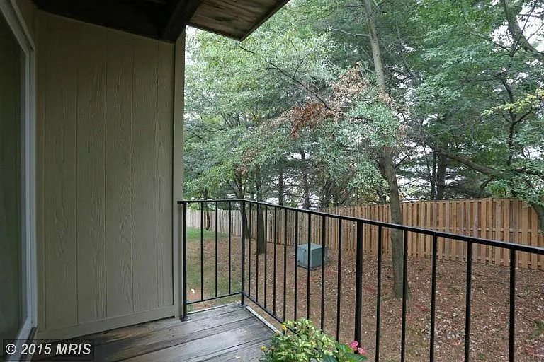 3 bed, 1064 sqft, $2,700 — Photo 4