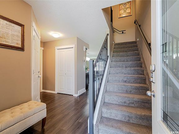 3rd image of UNIT 406-940 Bradley STREET