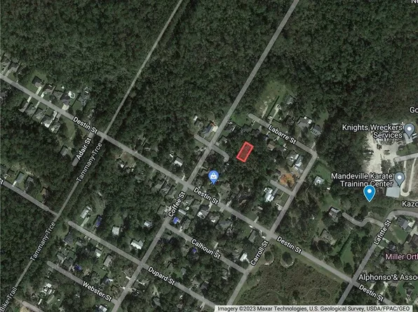 Henry Clay St, Mandeville, LA 70448