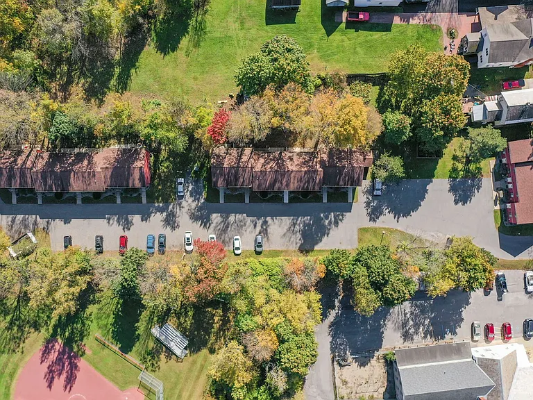 255 Main St — Photo 43