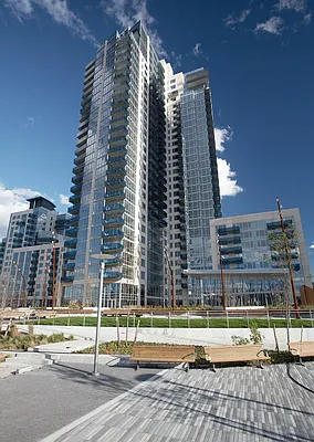 Sold by Realty Collective | media 23