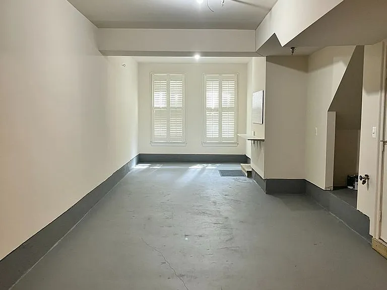 711 Carpenter Rd — Photo 30