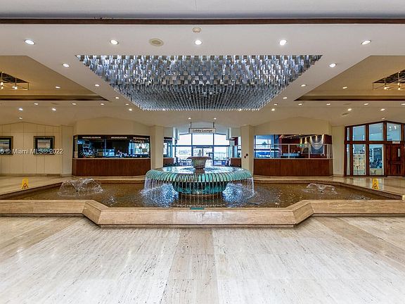 3rd image of 825 Brickell Bay Dr APT 1051