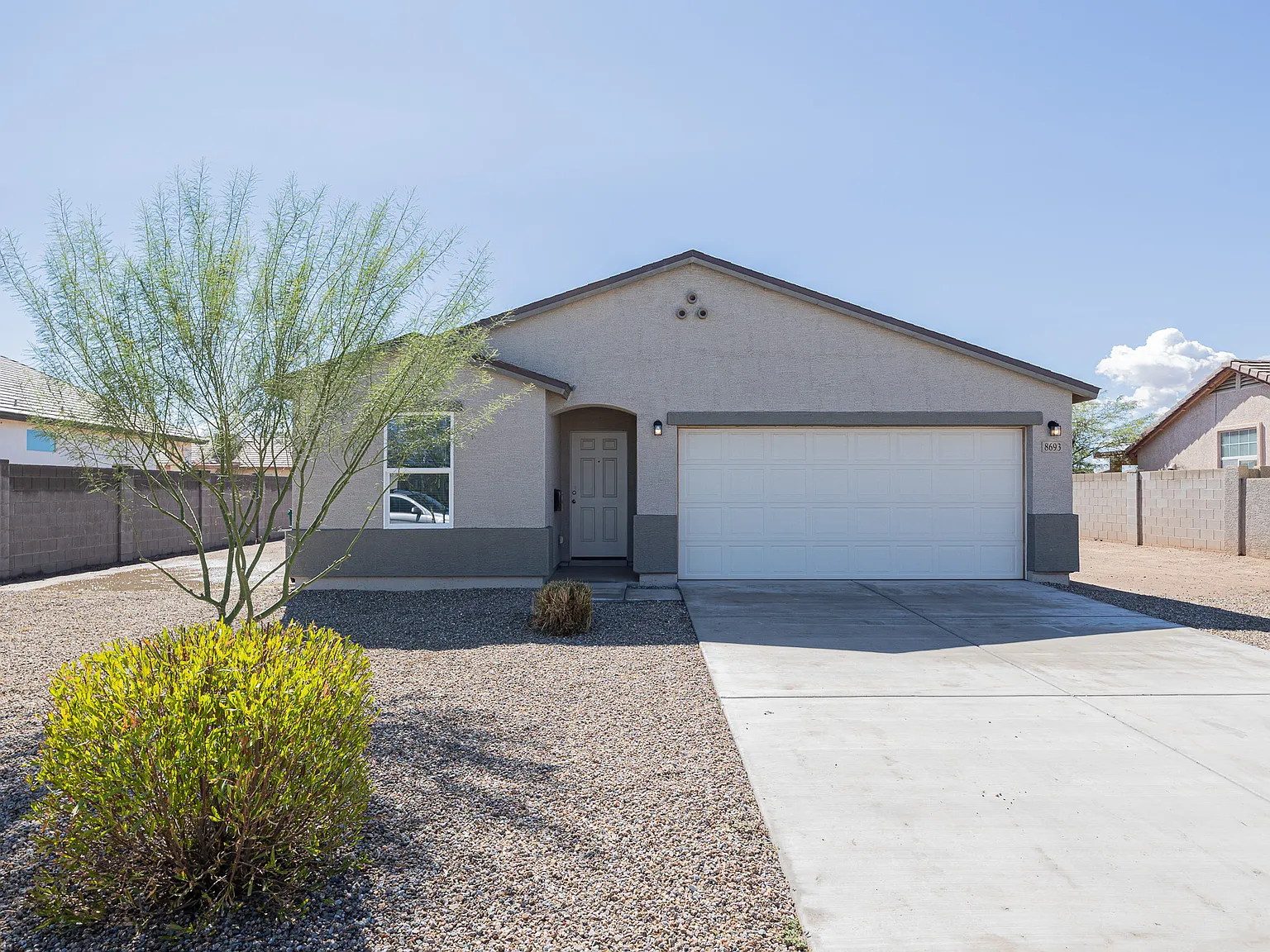 8693 W Valdez Dr, Arizona City — Photo 2