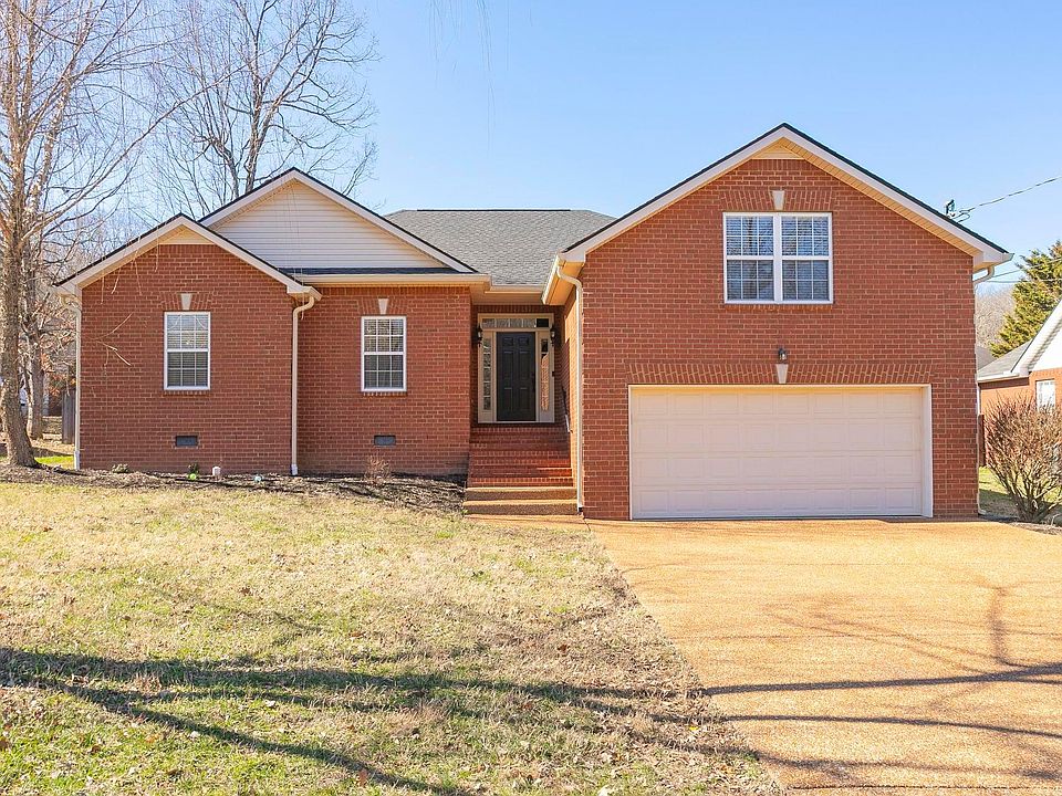 1st image of 512 Spring Hill Dr