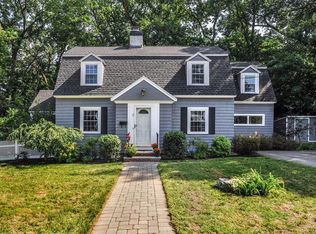 8 Paul Revere Rd, Needham, MA 02494