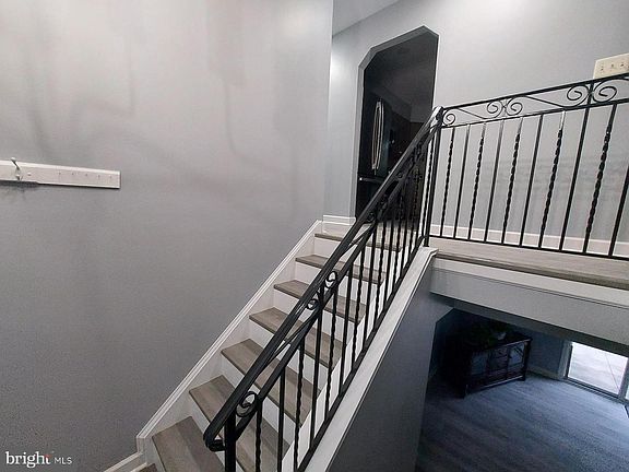 5th image of 8904 Ballard Ln