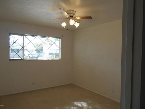 2nd image of 3040 W Corrine Dr