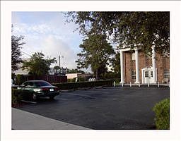 4th image of 2517 NW 9th Ter
