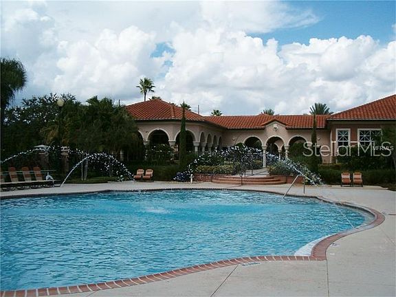 2nd image of 5506 Metrowest Blvd #10