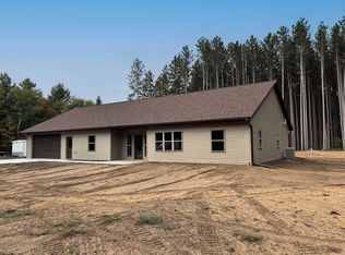 W10660 Molly Four Rd, Athelstane, WI 54104