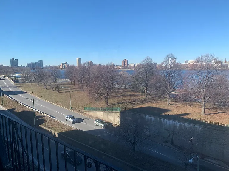 504 Beacon St #35 — Photo 31