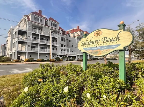 233 Beach Rd #A5, Salisbury, MA 01952