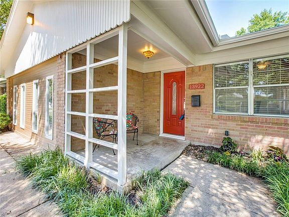 3rd image of 13922 Heartside Pl