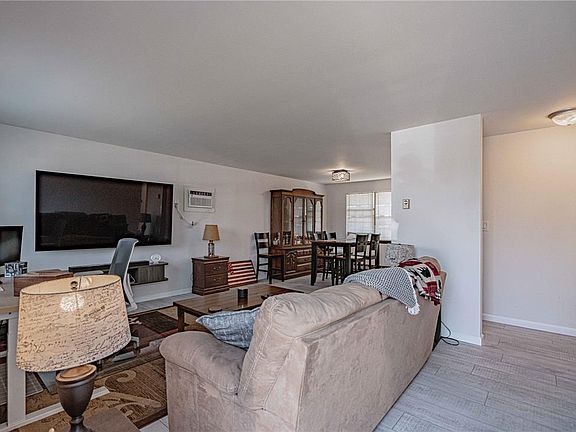 5th image of 25 N 8th St #17