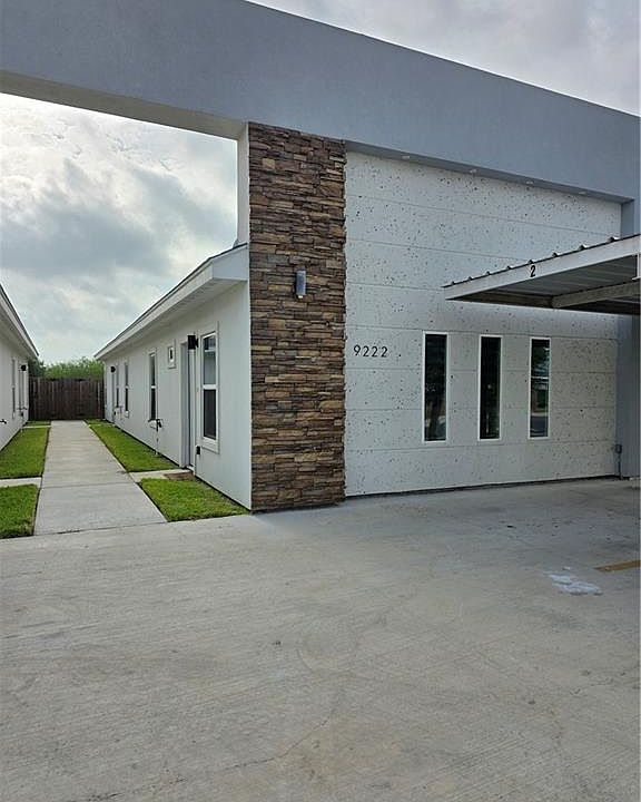 1st image of 9222 N 56th Ln #3