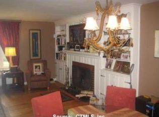 655 Ridge Rd, Hamden, CT 06517