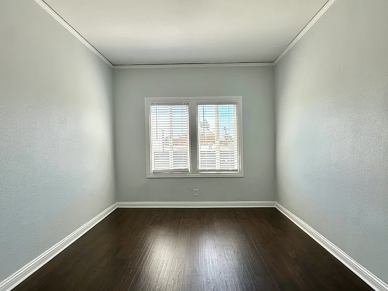 1820 5th Ave #205 — Photo 13