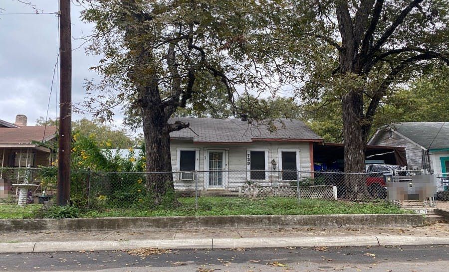 1st image of 739 W Glenn Ave