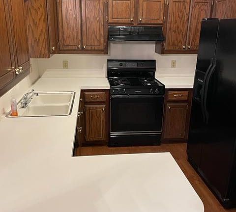 4th image of 14213 Briarcliff Dr