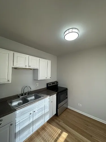 2123 South 51st Court Photo 1