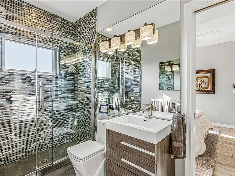 Bay Meadow Ln — Photo 19