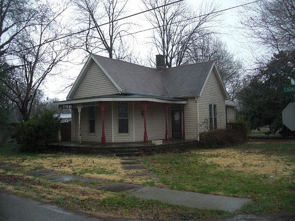 2nd image of 721 Forsythe St