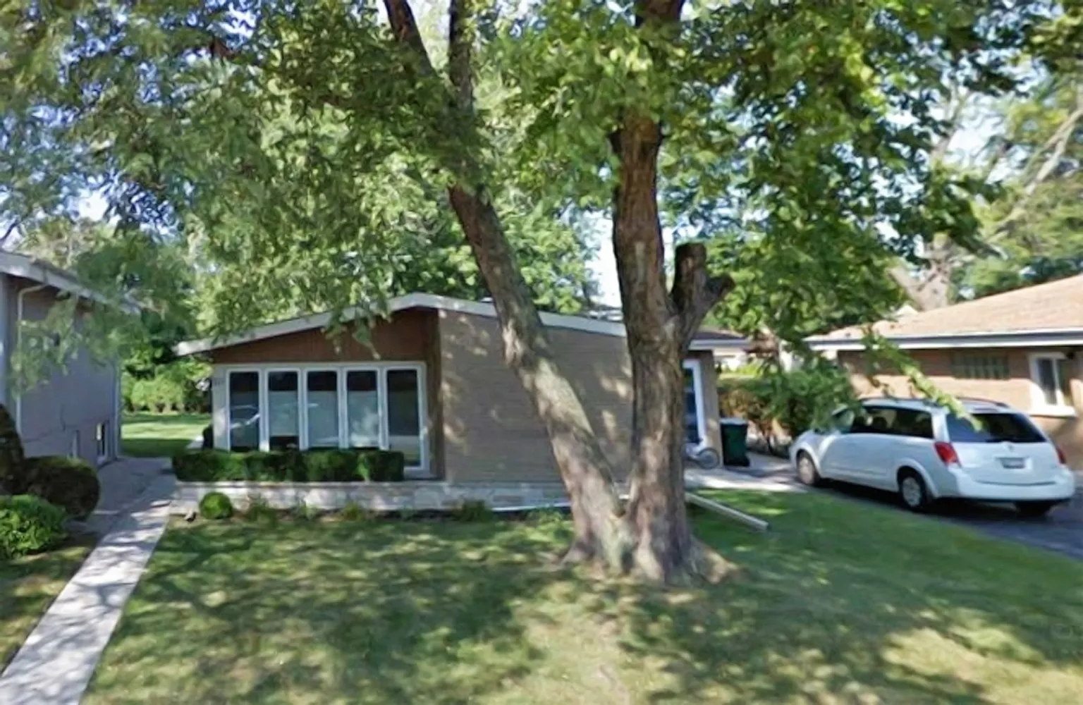 311 Kilpatrick Ave photo 1