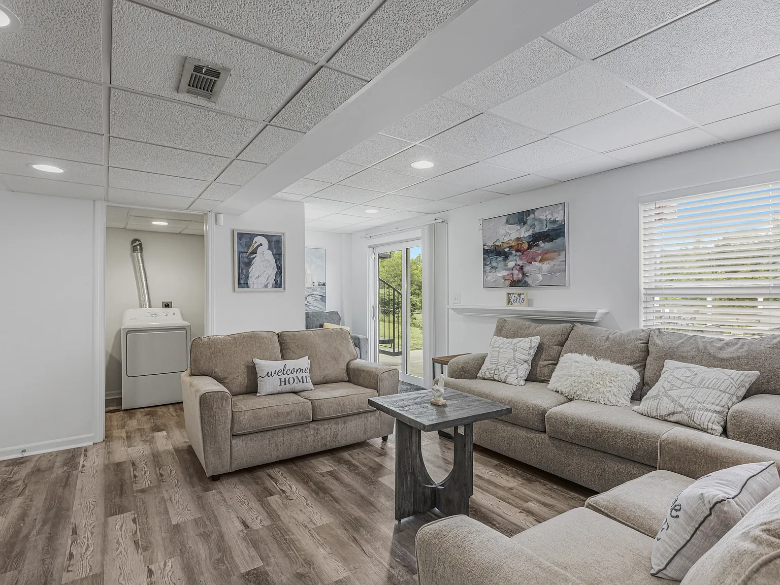 6824 Beagle Dr — Photo 3