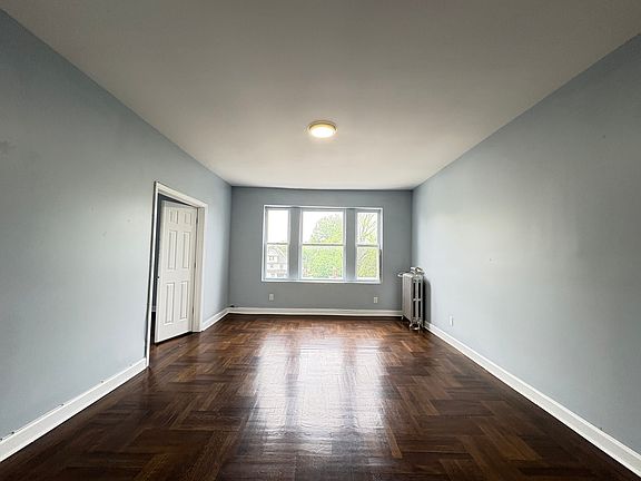 3rd image of 6 N 21st St #40