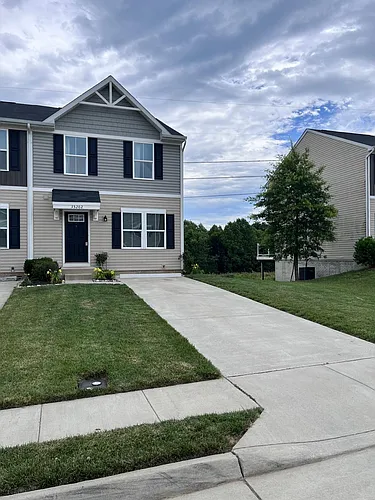 35202 Sara Ct Photo 1