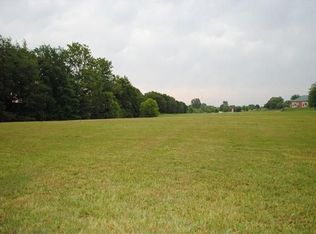 1451 N Sumner Rd, Bethpage, TN 37022