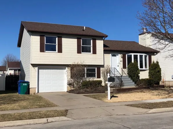 145 Rebecca Park, Buffalo, NY 14207