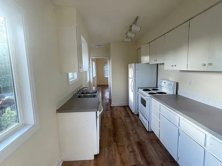3414-3418 SE Vineyard Rd — Photo 12