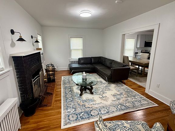 2nd image of 131 W Ramapo Ave