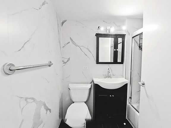 5th image of 15 W 116th St #2