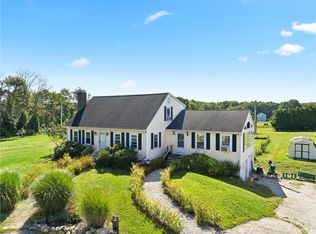 1028 Snake Hill Rd, Glocester, RI 02857