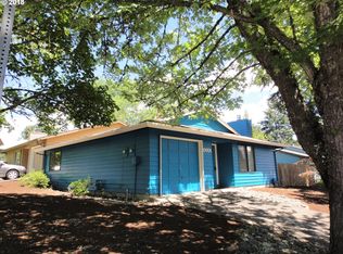 19991 SW Meadowbrook Ct, Beaverton, OR 97078
